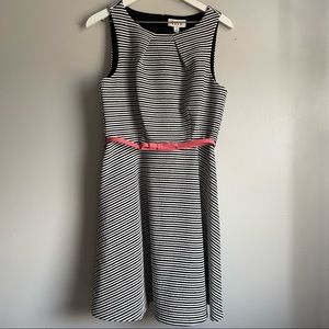 NWT Elle sleeveless dress size M